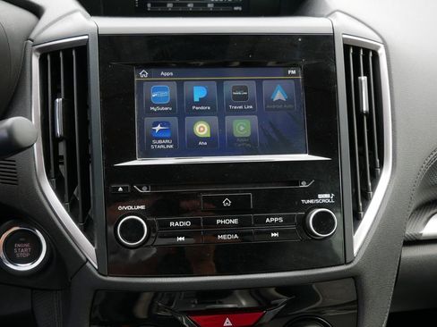 Used 2020 Subaru Forester Premium AWD/4WD image 17