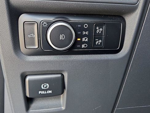 Used 2024 Ford F150 STX AWD/4WD image 21