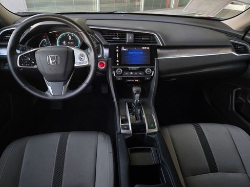 Used 2018 Honda Civic EX-T image 11
