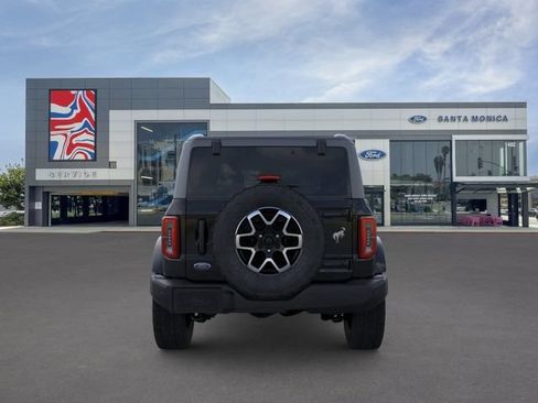 New 2026 Ford Bronco Outer Banks AWD/4WD image 5