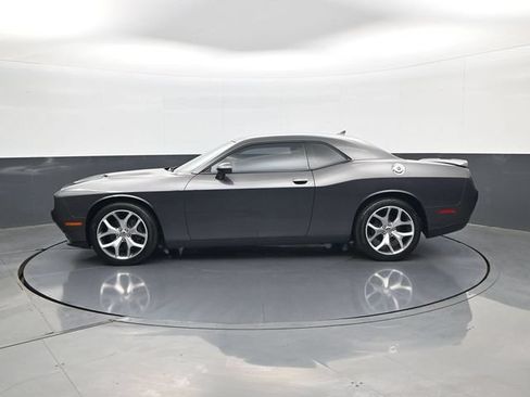 Used 2015 Dodge Challenger SXT Plus w/ Technology Group RWD image 8