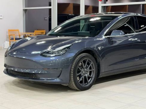 Used 2019 Tesla Model 3 Long Range image 3