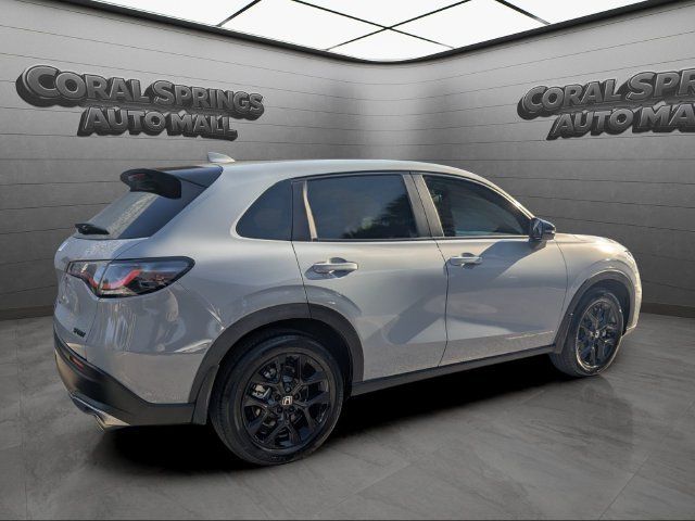 Used 2025 Honda HR-V Sport image 7
