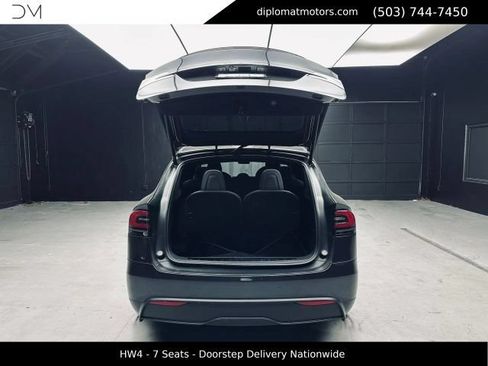 Used 2024 Tesla Model X AWD/4WD image 44
