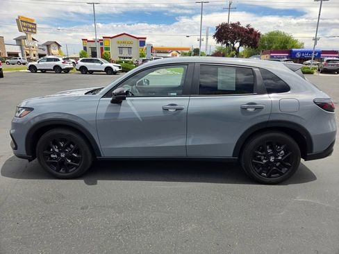 Used 2024 Honda HR-V Sport image 5