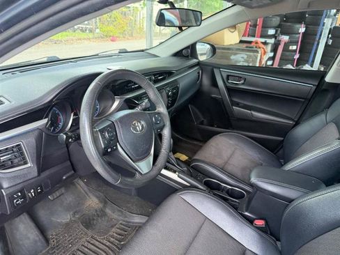 Used 2016 Toyota Corolla S FWD image 3