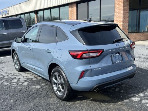 Used 2023 Ford Escape ST-Line w/ Tech Pack #1 image 8