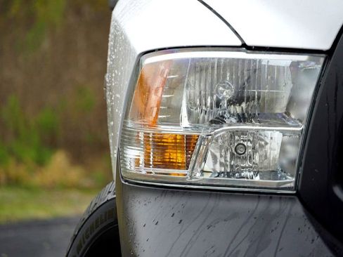 Used 2018 RAM 1500 Tradesman image 3