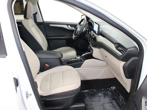 Used 2021 Ford Escape SE w/ Convenience Package FWD image 26