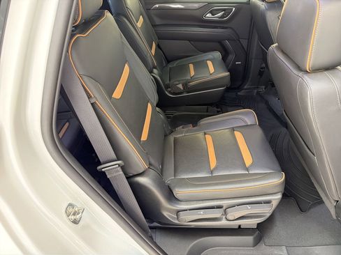 Used 2023 GMC Yukon AT4 w/ Technology Package AWD/4WD image 29