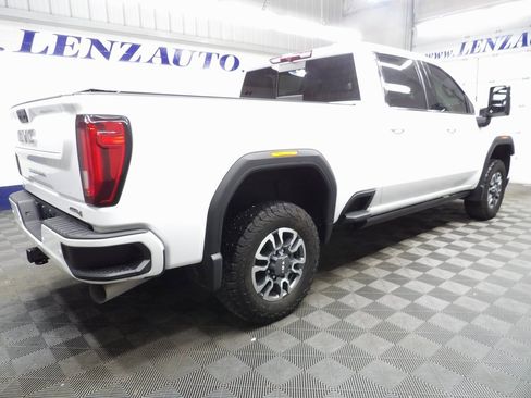 Used 2023 GMC Sierra 2500 AT4 w/ AT4 Preferred Package image 4