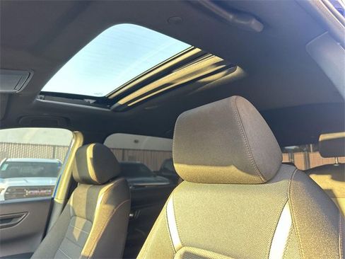 Used 2023 Honda CR-V Sport image 17