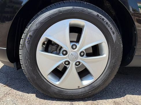 Used 2015 Kia Soul FWD image 10