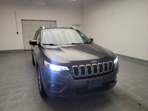 Used 2020 Jeep Cherokee Latitude Plus FWD image 14