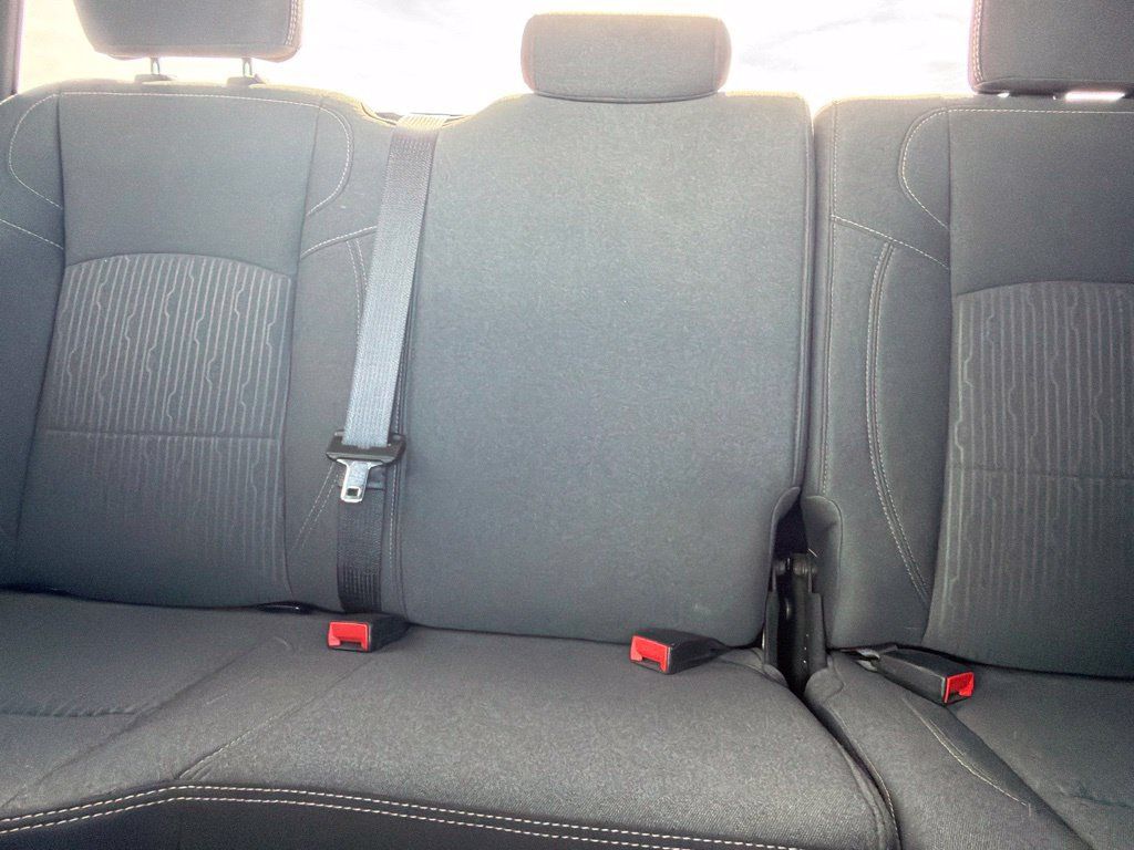 Used 2022 RAM 1500 Warlock w/ Ceramic Gray Warlock Package AWD/4WD image 20