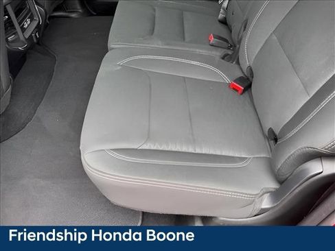 Used 2025 RAM 1500 Big Horn AWD/4WD image 16
