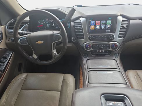 Used 2020 Chevrolet Tahoe Premier AWD/4WD image 9