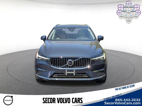 Certified 2023 Volvo XC60 B5 Plus w/ Climate Package AWD/4WD image 2