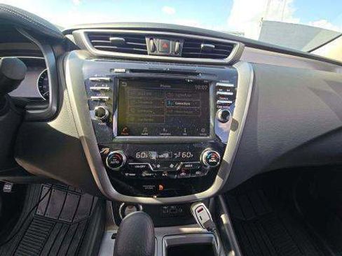 Used 2023 Nissan Murano S FWD image 10