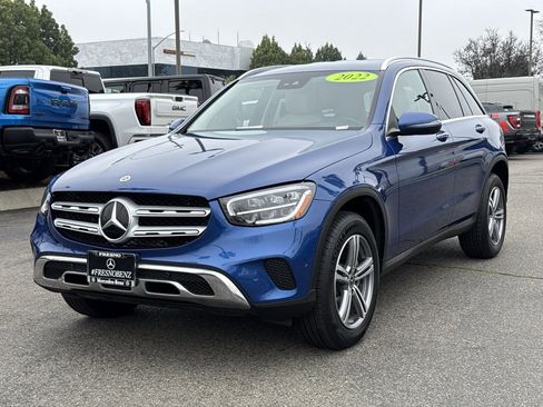 Used 2022 Mercedes-Benz GLC 300 w/ Premium Package Lite image 9