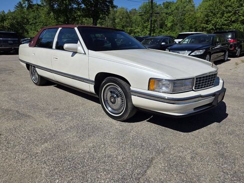Used 1995 Cadillac De Ville Sedan FWD image 8