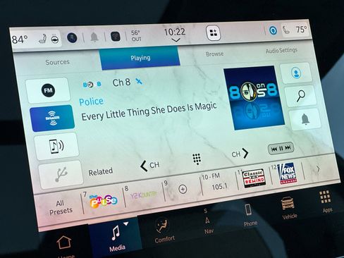 Used 2023 Jeep Wagoneer L 4WD w/ Premium Group I image 19