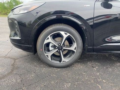 New 2024 Ford Escape ST-Line Select w/ Tech Pack #2 image 29