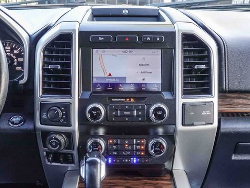 Used 2020 Ford F150 Lariat w/ Equipment Group 502A Luxury image 13