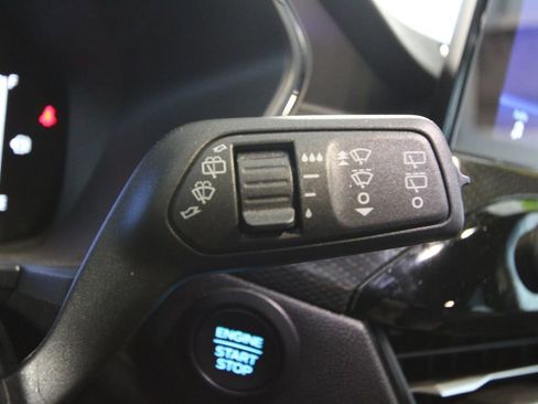 Used 2025 Ford Escape ST-Line w/ Equipment Group 301A FWD image 13