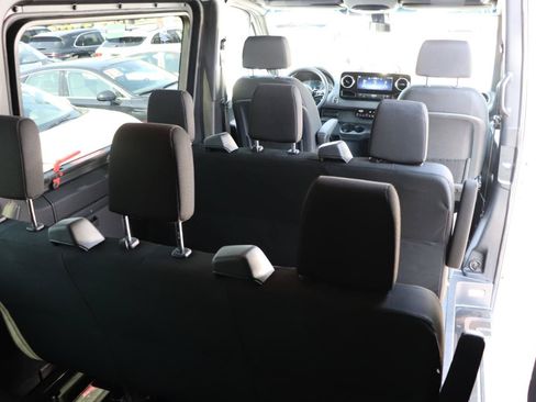 Used 2025 Mercedes-Benz Sprinter 2500 image 17