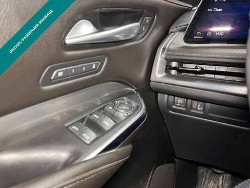 Used 2024 Cadillac XT4 Premium Luxury w/ Technology Package image 7