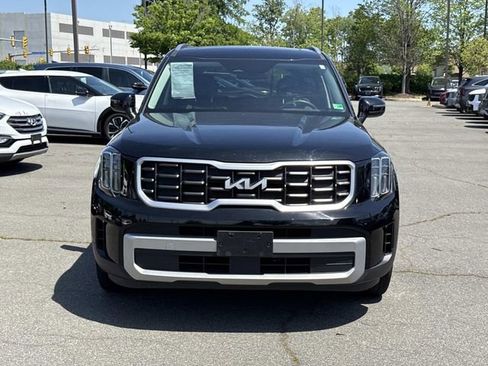 Used 2023 Kia Telluride S w/ S Sunroof Package FWD image 6