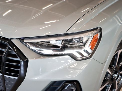 New 2025 Audi Q3 2.0T Premium Plus image 28