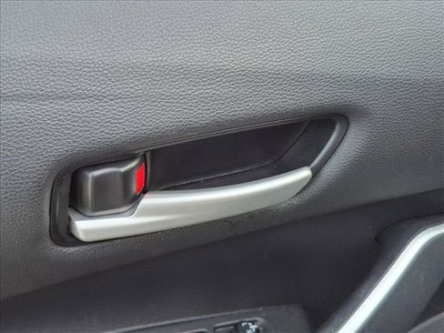 Used 2021 Toyota Corolla SE FWD image 10