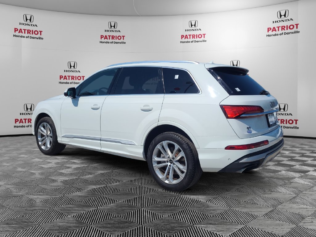 Used 2025 Audi Q7 3.0T Premium Plus AWD/4WD image 3