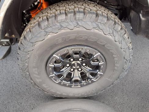 New 2025 Ford Bronco Raptor w/ Interior Carbon Fiber Pack image 35