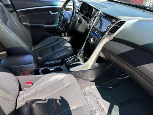 Used 2013 Hyundai Elantra GT w/ Style Pkg FWD image 9