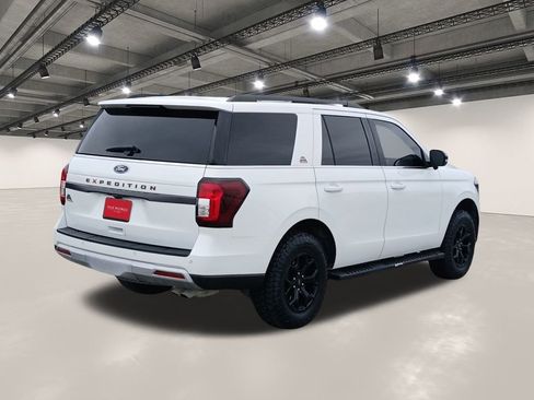 Used 2022 Ford Expedition Timberline image 16
