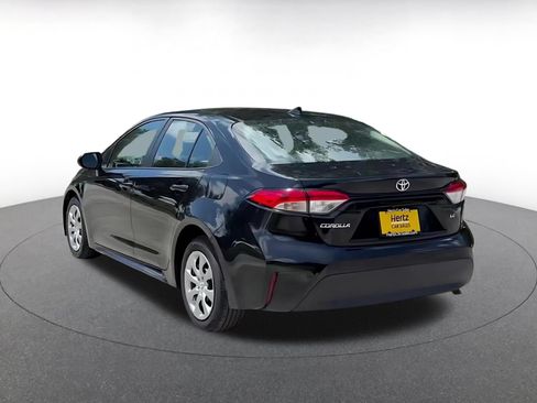 Used 2025 Toyota Corolla LE FWD image 11