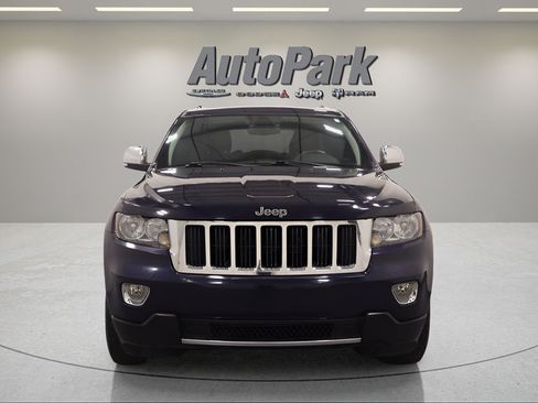 Used 2012 Jeep Grand Cherokee Limited w/ Mopar Chrome Edition Group AWD/4WD image 4