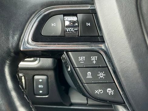 Used 2023 Lincoln Navigator Reserve AWD/4WD image 37
