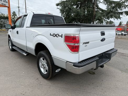 Used 2014 Ford F150 XLT w/ Equipment Group 301A Mid image 3