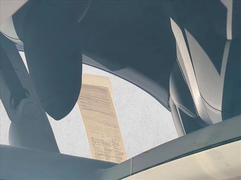 Used 2018 Tesla Model 3 Long Range image 15