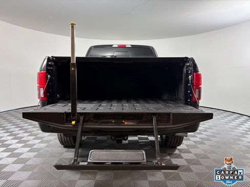 Used 2018 Ford F150 Platinum w/ Equipment Group 701A Luxury AWD/4WD image 10