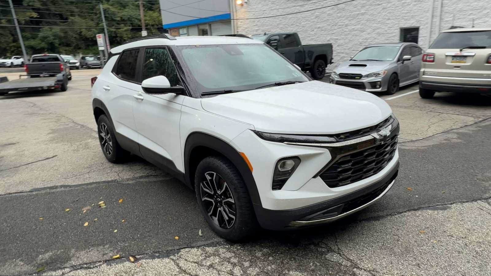 Certified 2024 Chevrolet TrailBlazer ACTIV AWD/4WD image 2