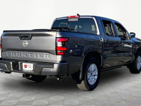 Used 2023 Nissan Frontier SV w/ SV Convenience Package image 5