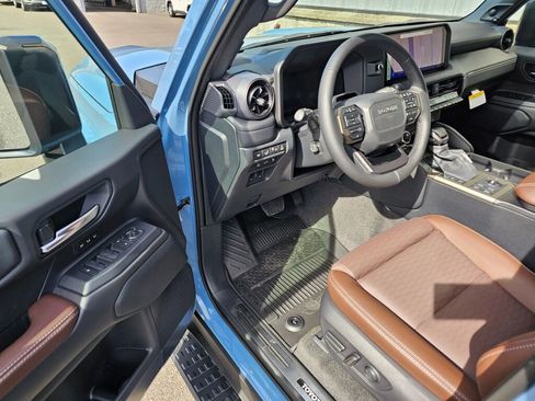 New 2025 Toyota Land Cruiser w/ Premium Package AWD/4WD image 11