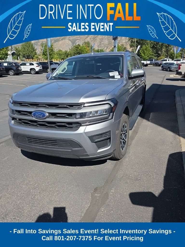 Used 2024 Ford Expedition Max XLT AWD/4WD image 1