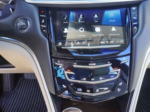 Used 2019 Cadillac XTS Luxury w/ Driver Awareness Package image 18