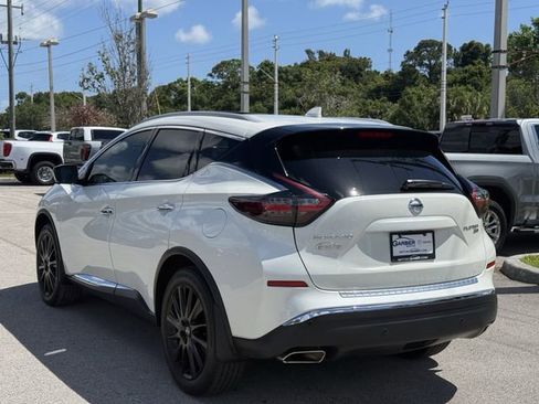 Used 2022 Nissan Murano Platinum w/ Cargo Package AWD/4WD image 2
